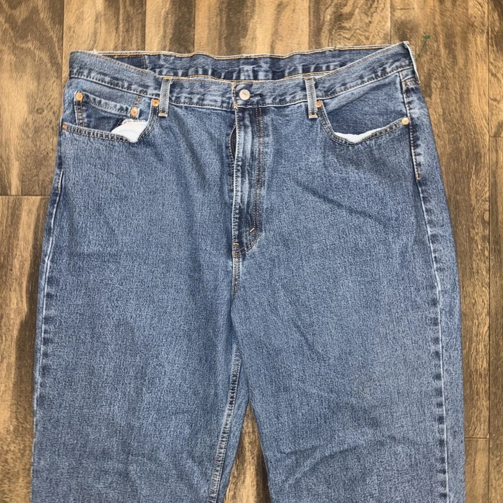 Levi's 550 Relaxed‎ Fit Straight Leg Dark Wash Denim Jeans Men's Size 42x30